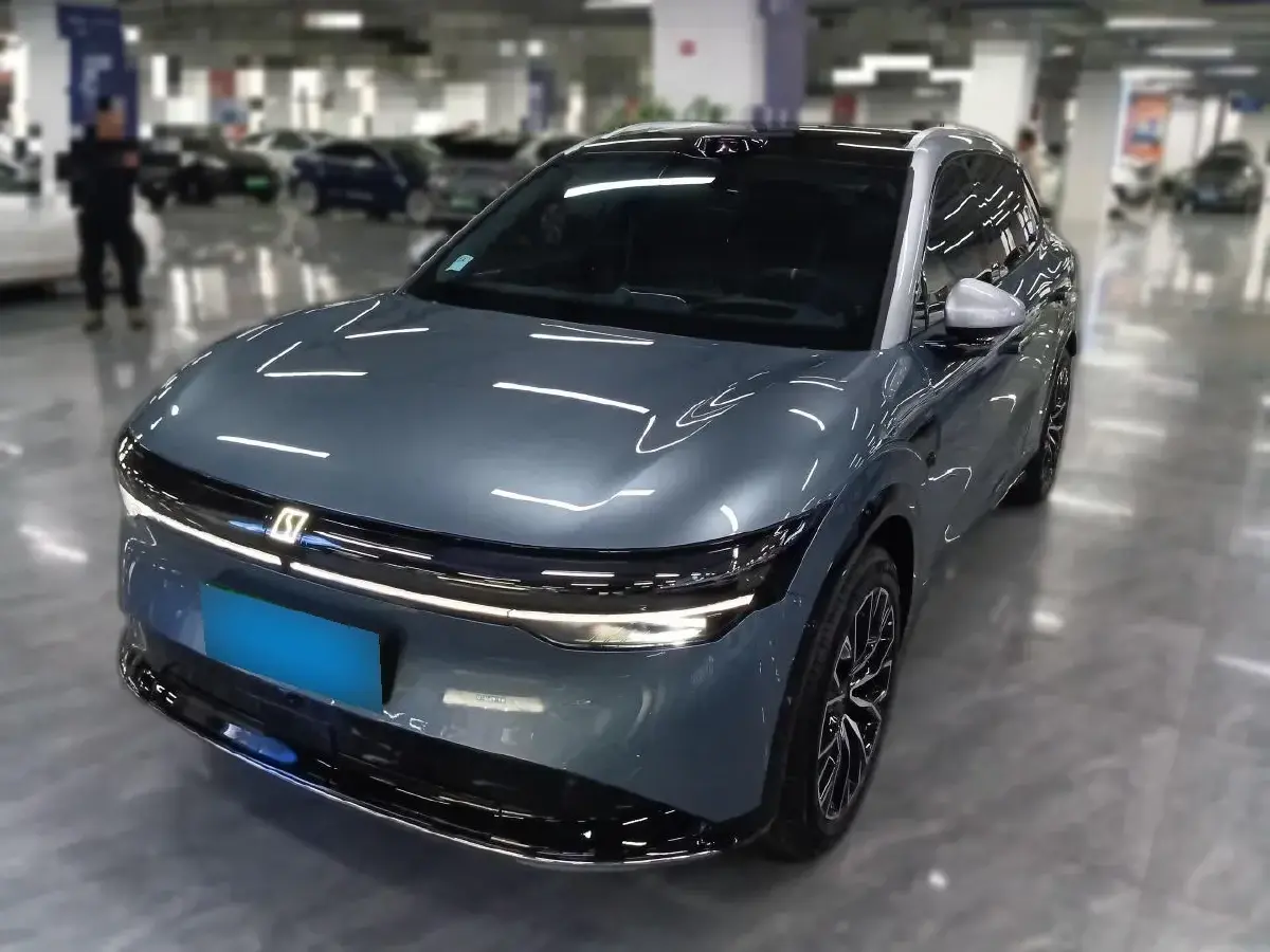 2025 Zeekr 7X BEV 75KWH