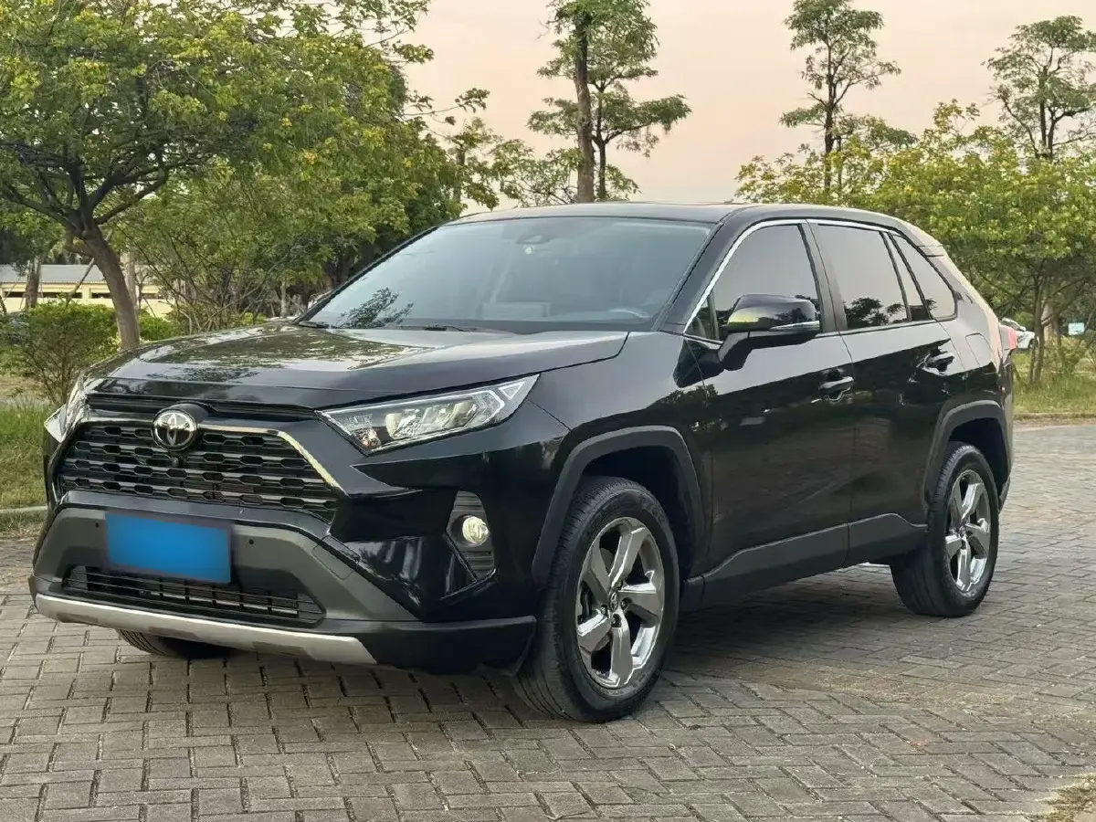 2021 Toyota RAV4 2.0L 171HP L4 CVT