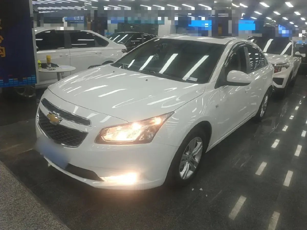 2015 Chevrolet Cruze 1.5L 113HP L4 6AT