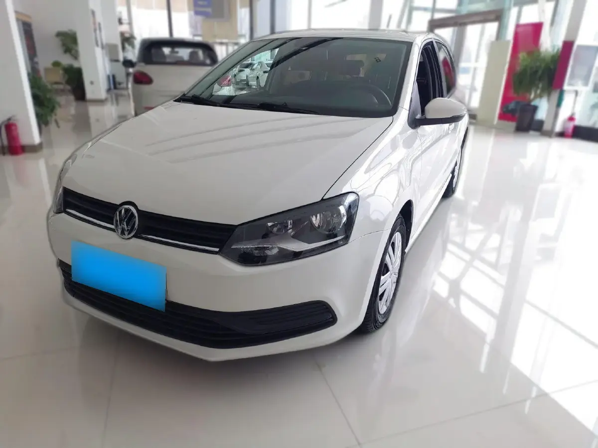 2018 Volkswagen Polo 1.5L 110HP L4 6AT