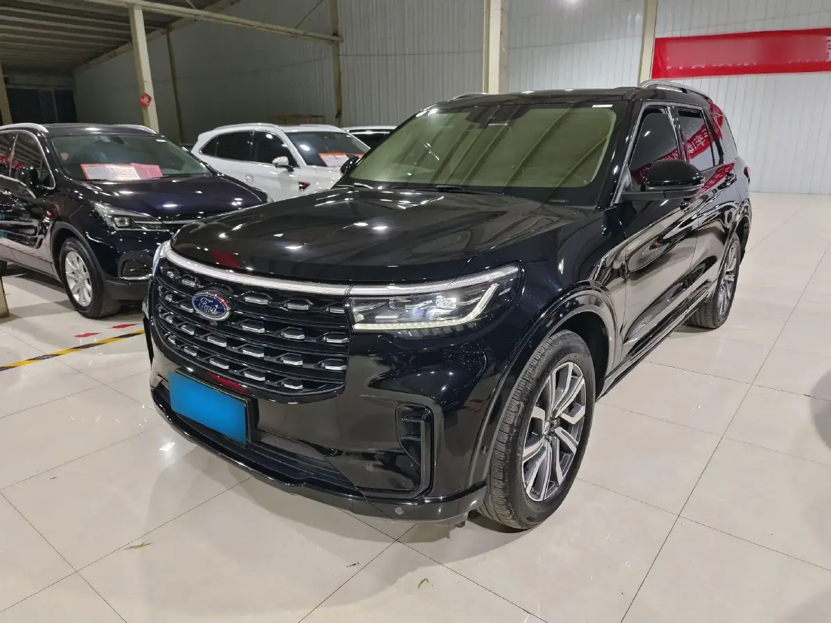 2023 Ford Explorer 2.3T 276HP L4 10AT