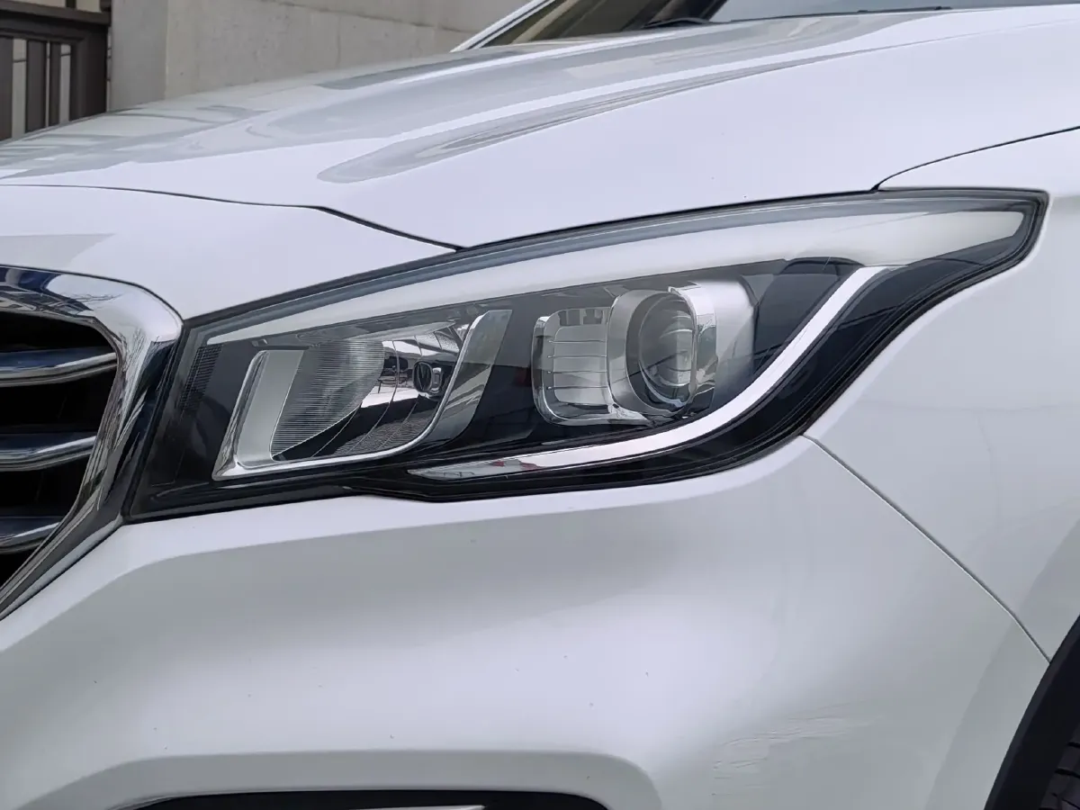 2017 ChangAn Linmax 1.6L 125HP L4 5MT,autocango,china used car exporter,china ev exporter,chinese used car exporter,chinese used ev exporter