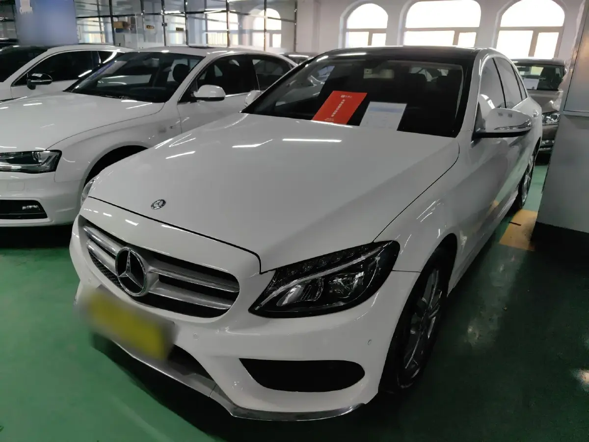 2016 Mercedes-Benz C Class 2.0T 184HP L4 7AT