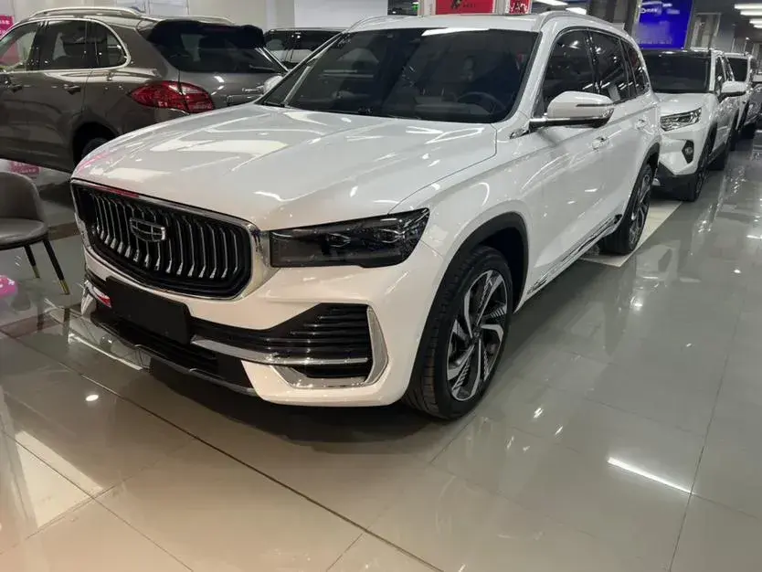 2021 Geely Monjaro 2.0T 238HP L4 8AT