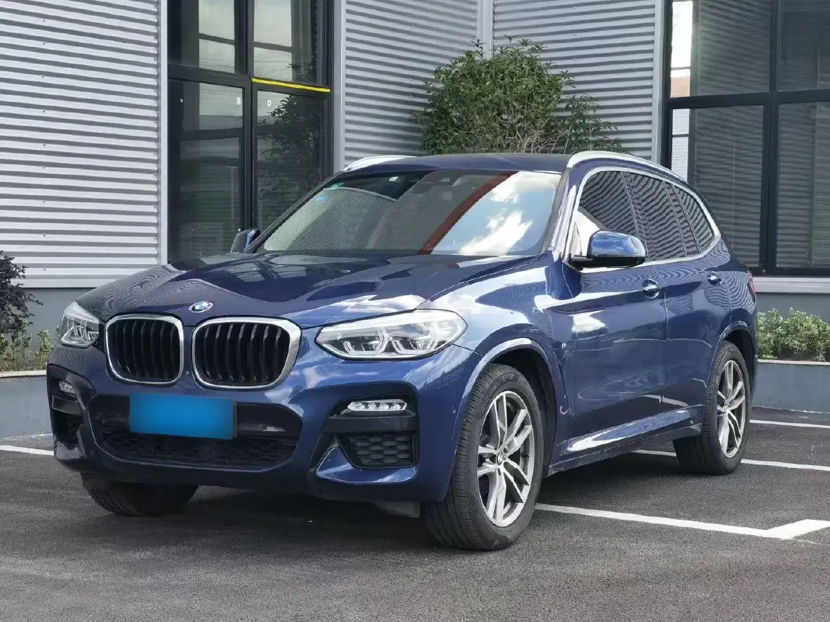 2018 BMW X3 2.0T 252HP L4 8AT