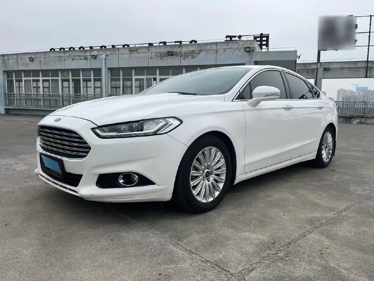 2013 Ford Mondeo 2.0T 203HP L4 6AT