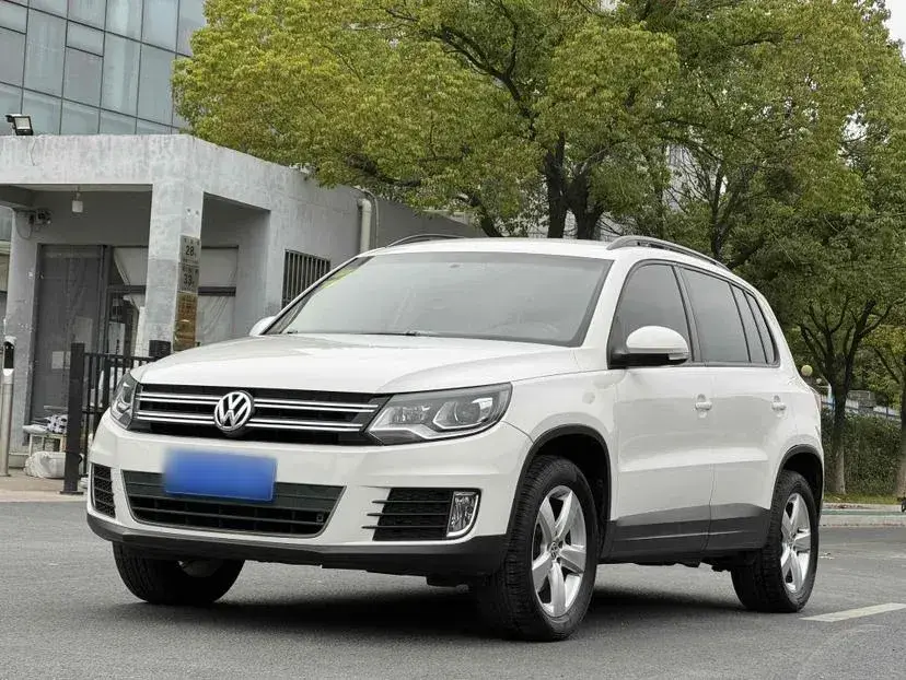 2013 Volkswagen Tiguan 1.8T 160HP L4 6AT