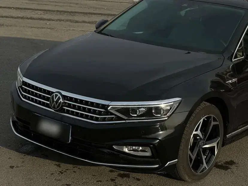 2023 Volkswagen Magotan 2.0T 220HP L4 7DCT