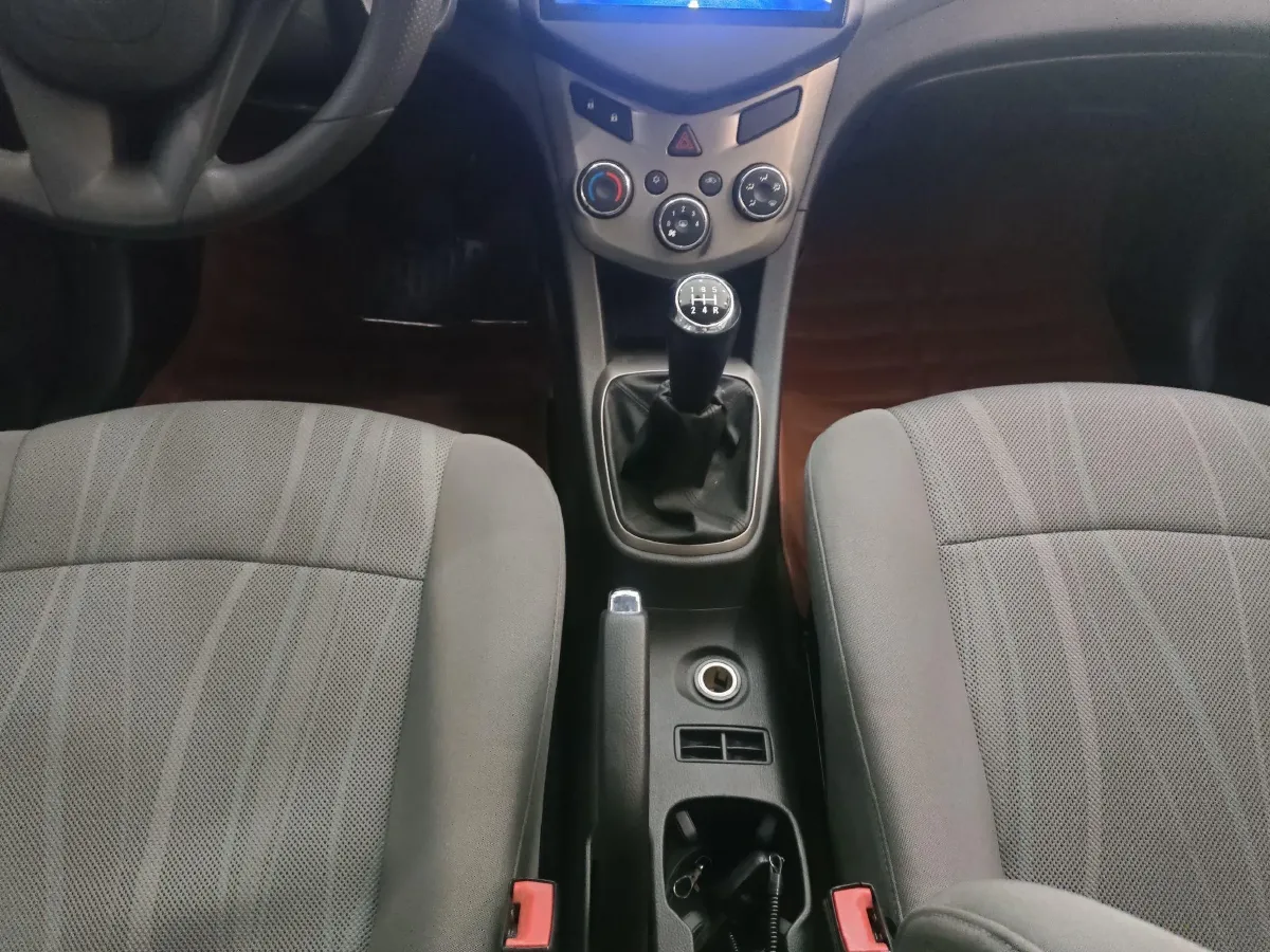 2011 Chevrolet Aveo 1.4L 103HP L4 5MT,autocango,china used car exporter,china ev exporter,chinese used car exporter,chinese used ev exporter