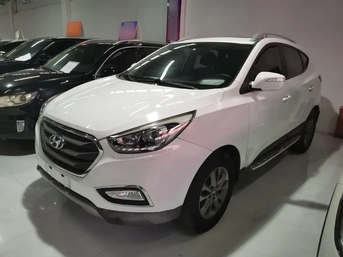 2015 Hyundai ix35 2.0L 160HP L4 6AT
