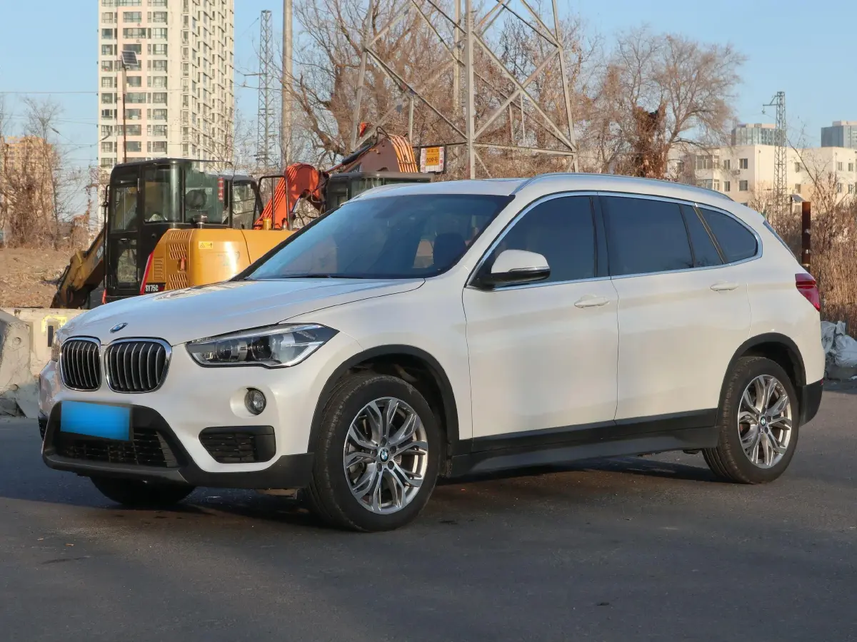 2019 BMW X1 2.0T 192HP L4 8AT