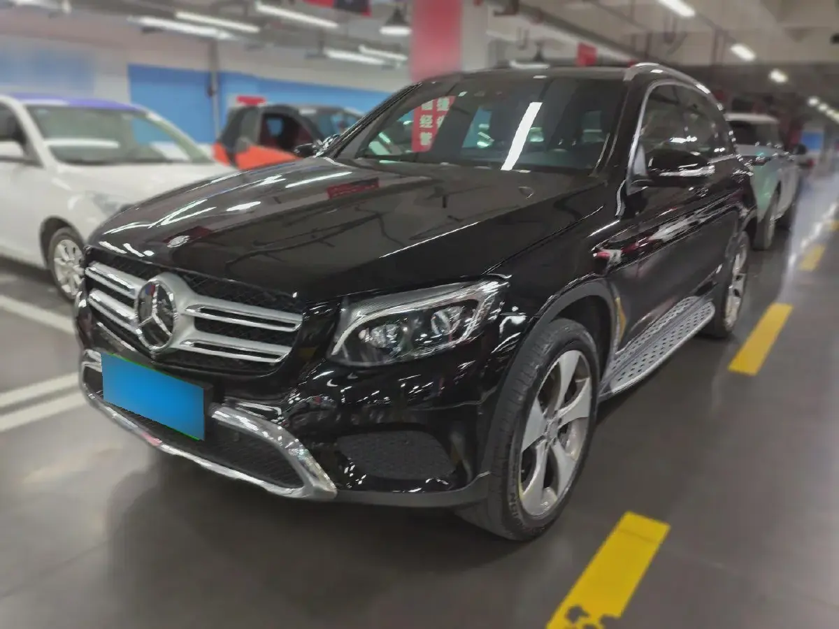 2016 Mercedes-Benz GLC Class 2.0T 245HP L4 9AT