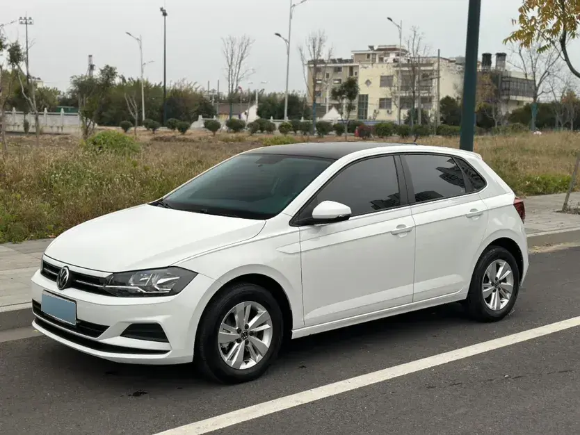 2023 Volkswagen Polo 1.5L 110HP L4 6AT