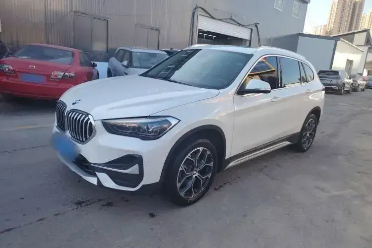 2020 BMW X1 2.0T 192HP L4 8AT