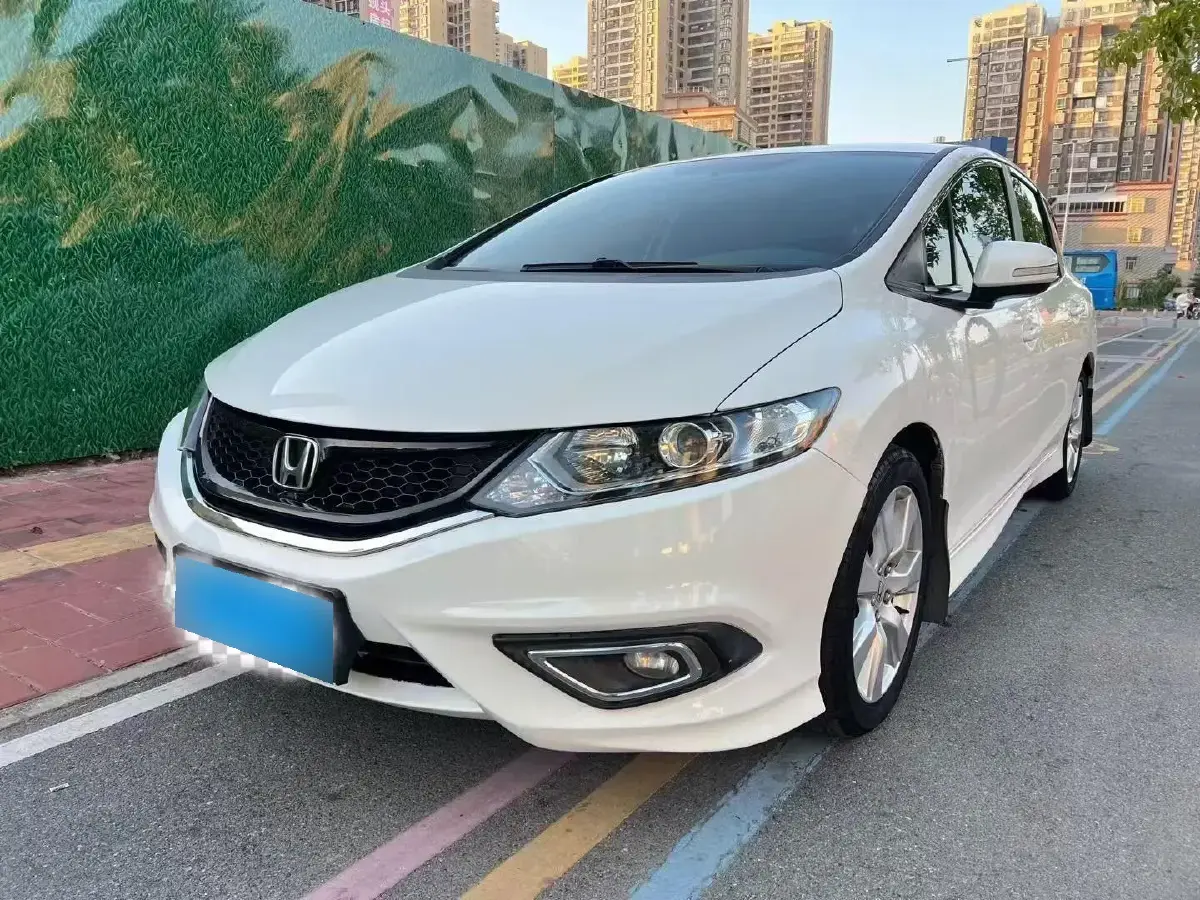 2013 Honda Jade 1.8L 141HP L4 5AT