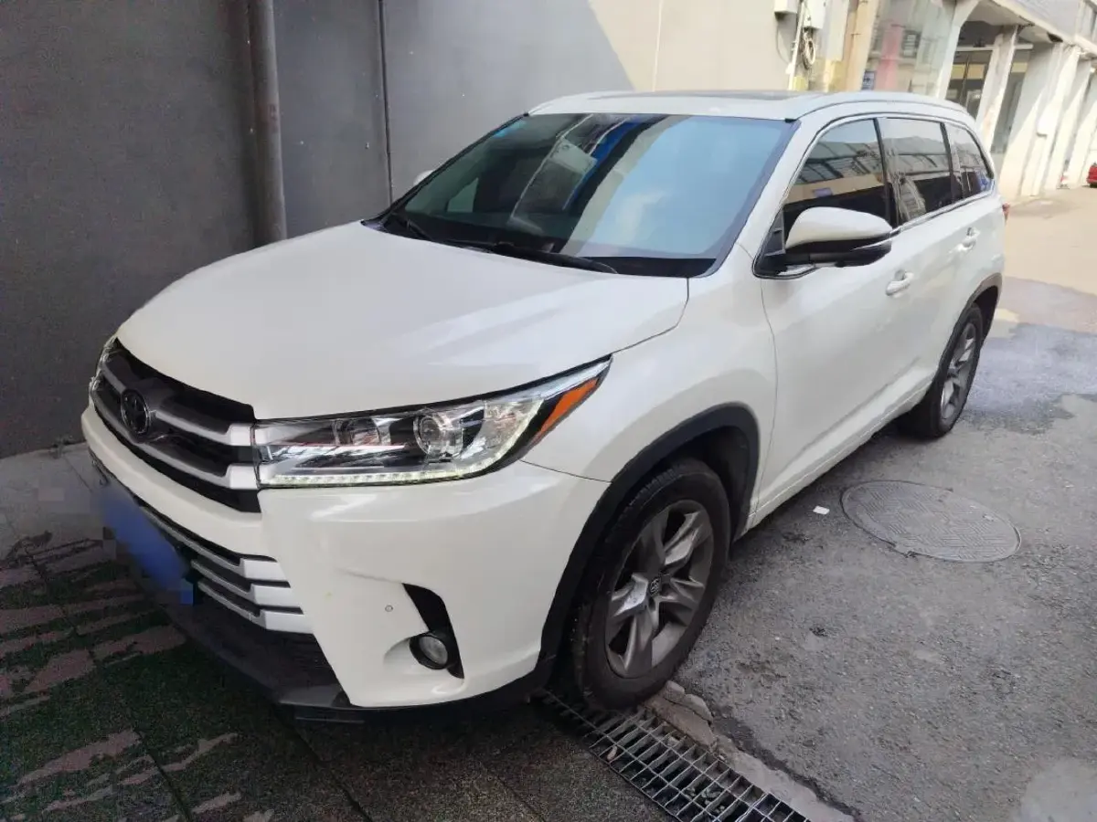 2018 Toyota Highlander 2.0T 220HP L4 6AT