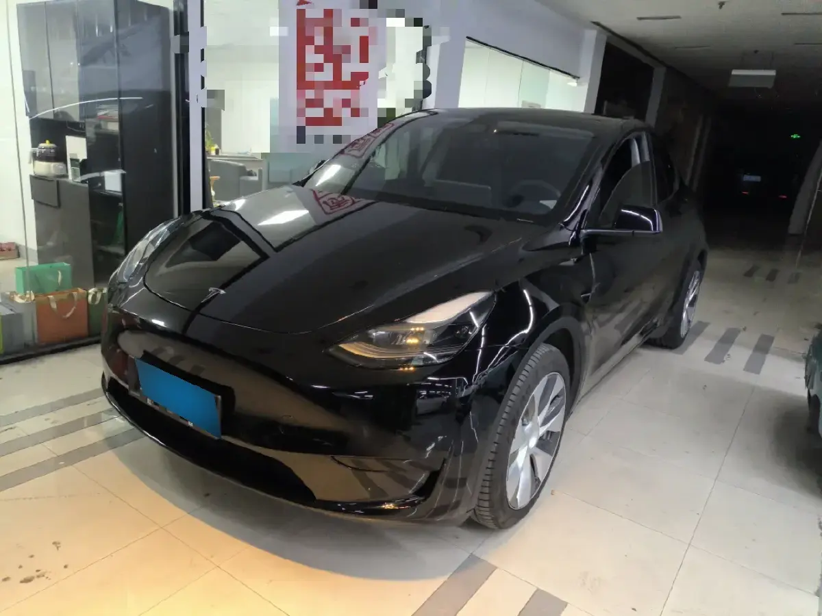 2022 Tesla Model Y BEV 60KWH