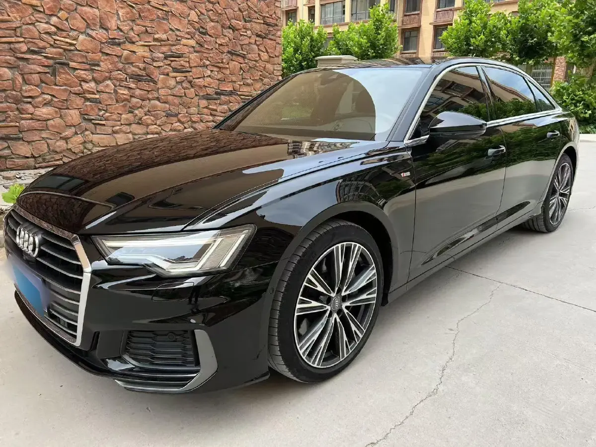2019 Audi A8 3.0T 286HP V6 8AT