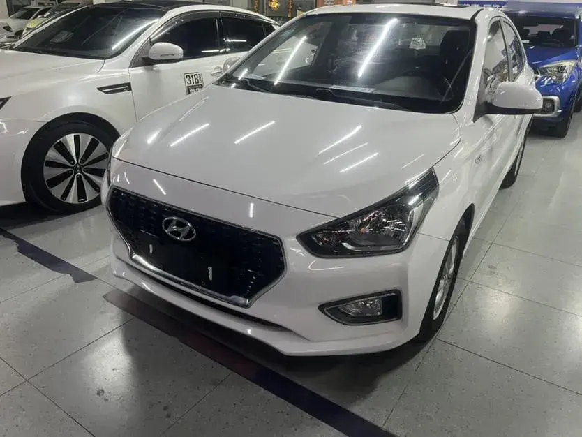 2017 Hyundai Reina 1.4L 95HP L4 4AT