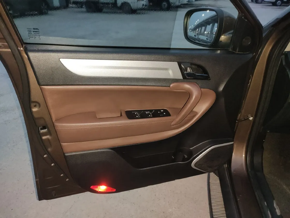 2015 JAC Refine S5 1.5T 174HP L4 6DCT,autocango,china used car exporter,china ev exporter,chinese used car exporter,chinese used ev exporter