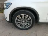 2017 Mercedes-Benz GLC Class 2.0T 184HP L4 9AT,autocango,china used car exporter,china ev exporter,chinese used car exporter,chinese used ev exporter