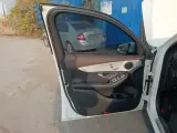 2017 Mercedes-Benz GLC Class 2.0T 184HP L4 9AT,autocango,china used car exporter,china ev exporter,chinese used car exporter,chinese used ev exporter