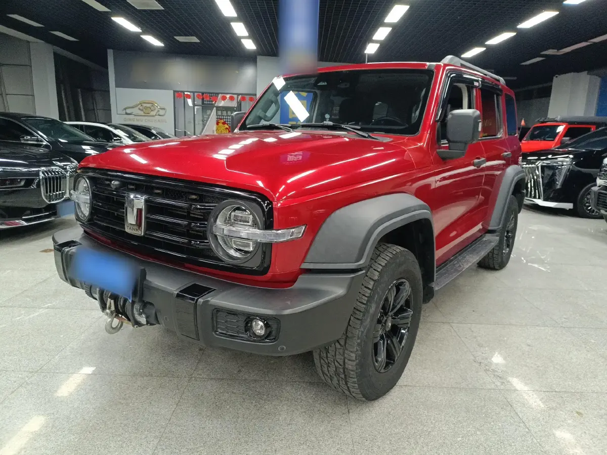 2021 Tank 300 2.0T 227HP L4 8AT