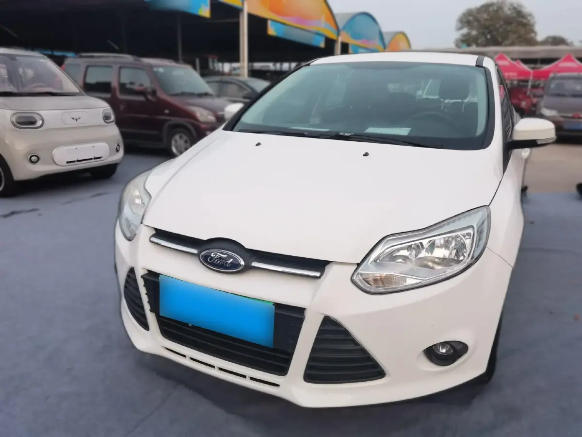 2012 Ford Focus 1.6L 125HP L4 6DCT