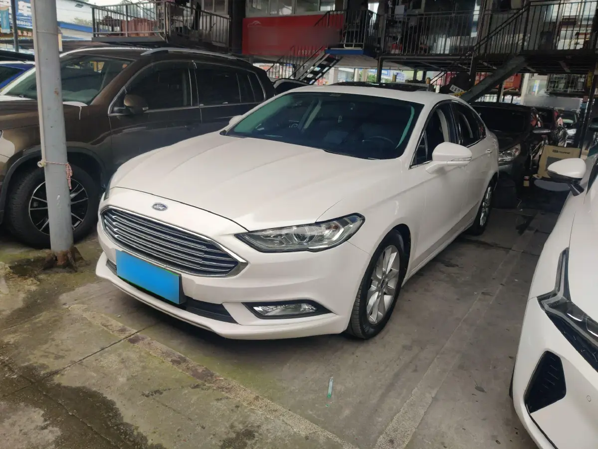 2017 Ford Mondeo 2.0T 204HP L4 6AT