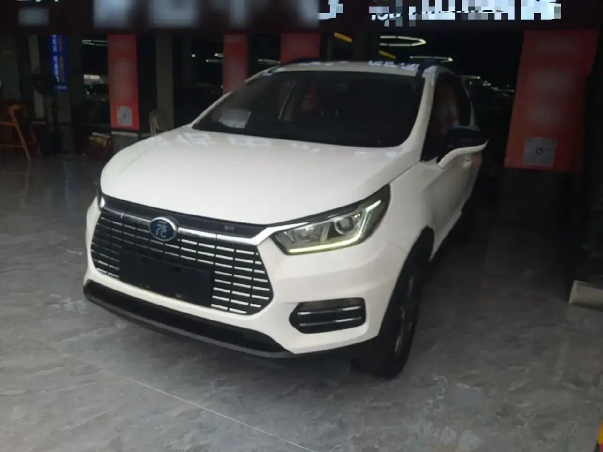 2018 BYD Yuan BEV 42KWH
