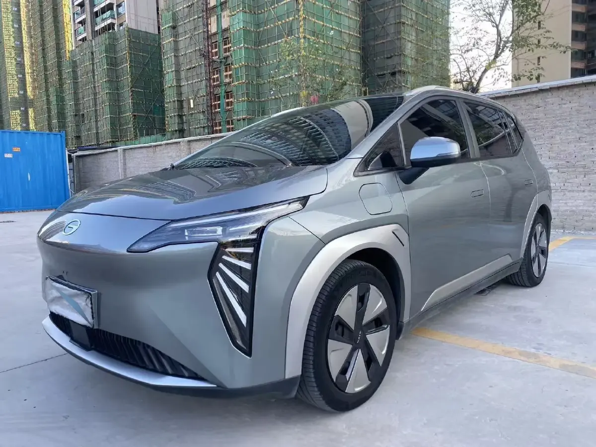 2023 Aion Y BEV 61.7KWH