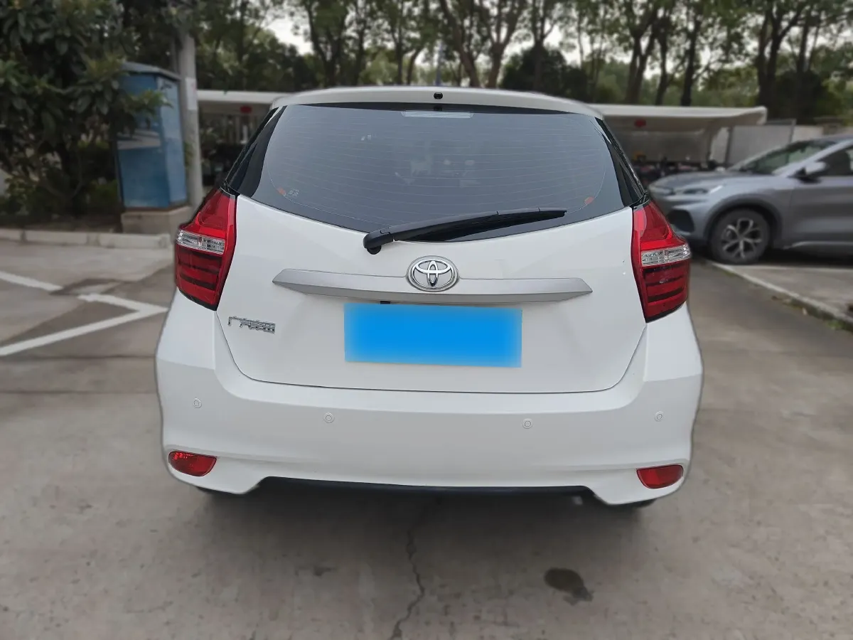 2022 Toyota Yaris L 1.5L 112HP L4 CVT,autocango,china used car exporter,china ev exporter,chinese used car exporter,chinese used ev exporter