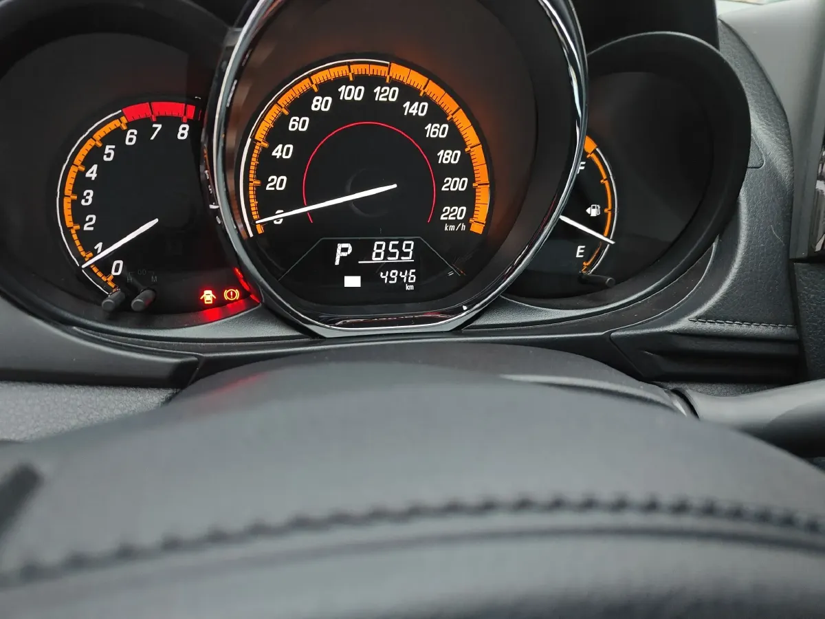 2022 Toyota Yaris L 1.5L 112HP L4 CVT,autocango,china used car exporter,china ev exporter,chinese used car exporter,chinese used ev exporter