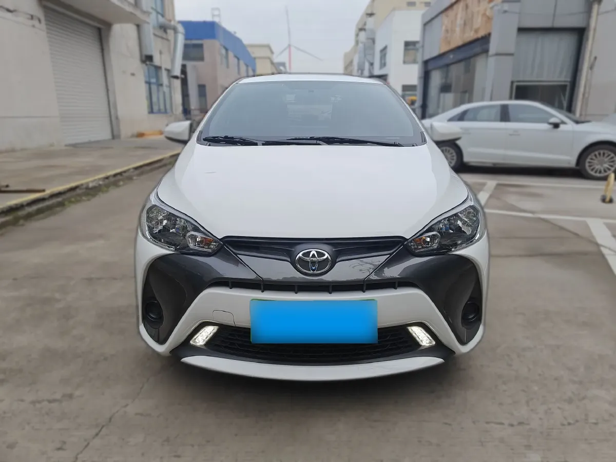 2022 Toyota Yaris L 1.5L 112HP L4 CVT,autocango,china used car exporter,china ev exporter,chinese used car exporter,chinese used ev exporter