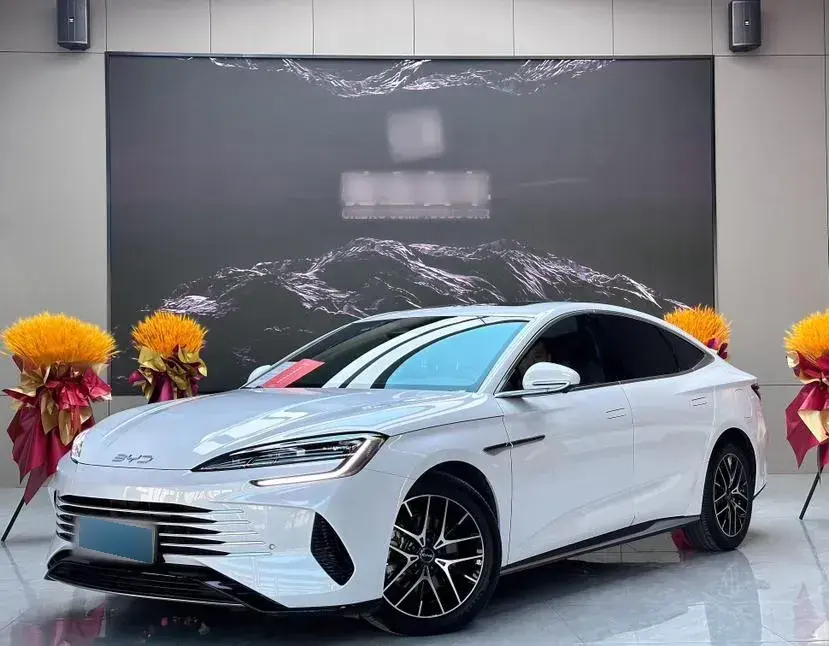 2023 BYD Seal 1.5L 110HP L4 E-CVT PHEV 17.6KWH