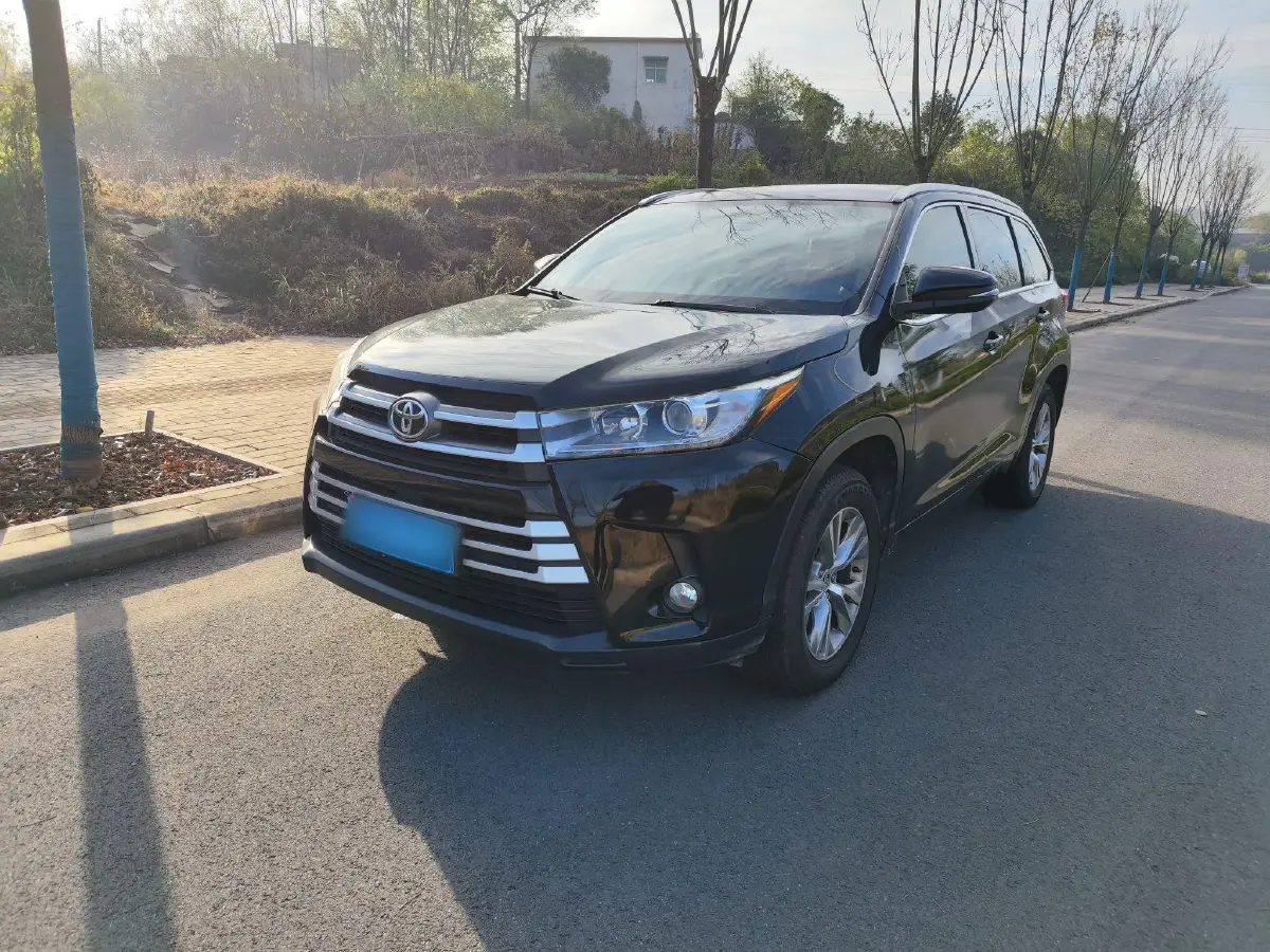 2018 Toyota Highlander 2.0T 220HP L4 6AT