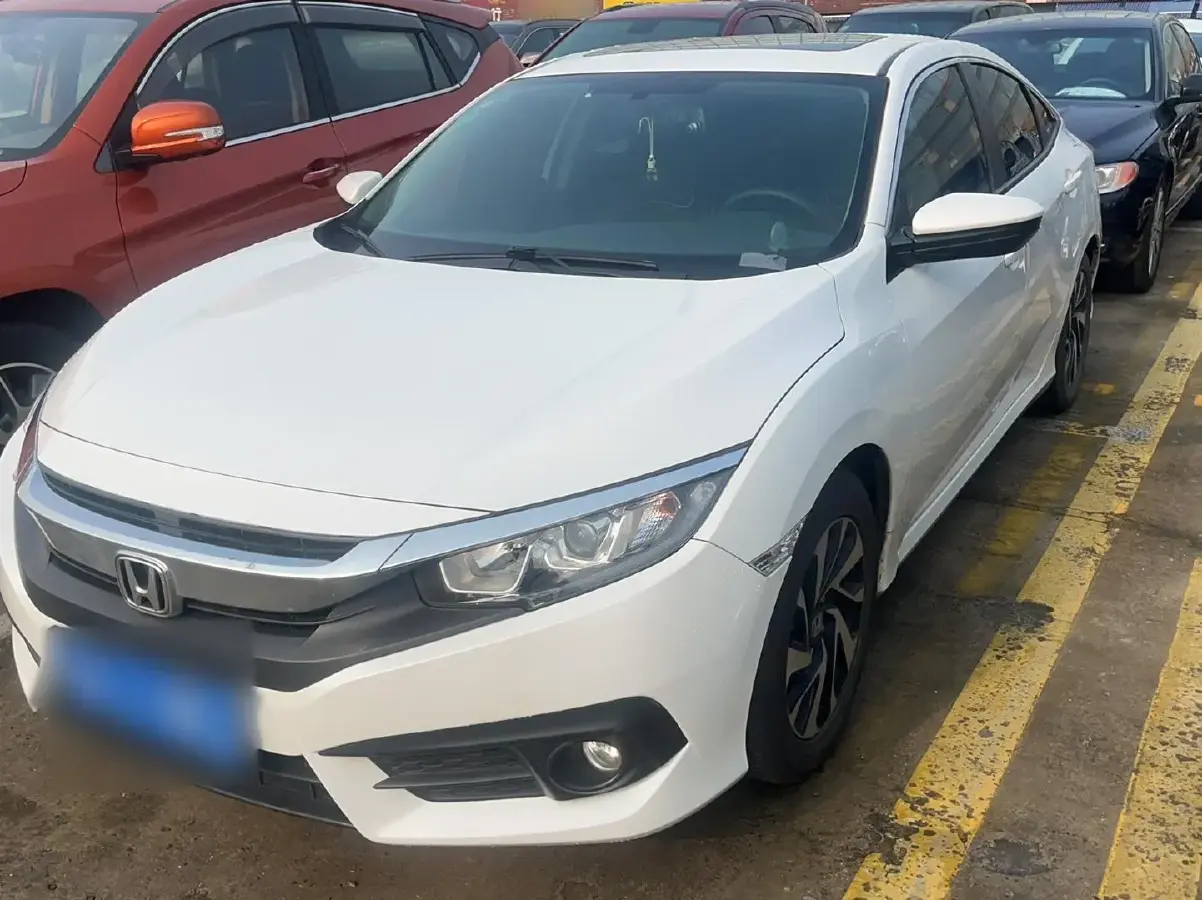 2016 Honda Civic 1.5T 177HP L4 CVT