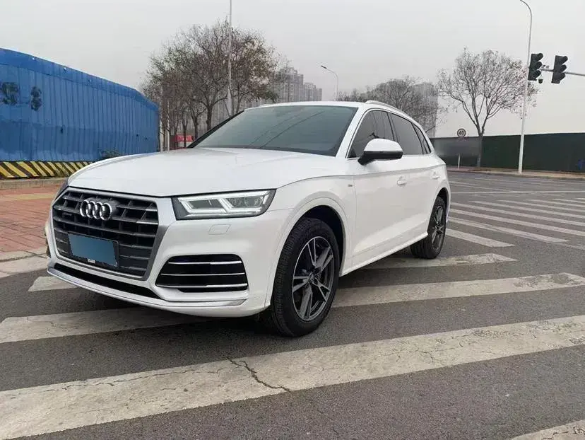 2020 Audi Q5L 2.0T 190HP L4 7DCT