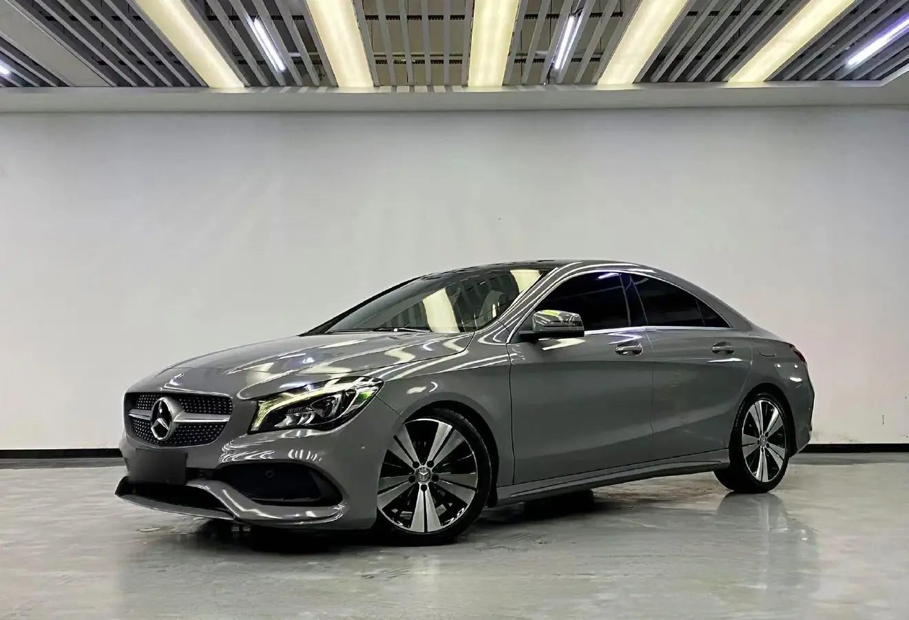 2016 Mercedes-Benz CLA Class 1.6T 156HP L4 7DCT