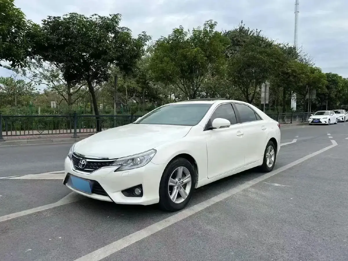 2012 Toyota Reiz 2.5L 193HP V6 6AT