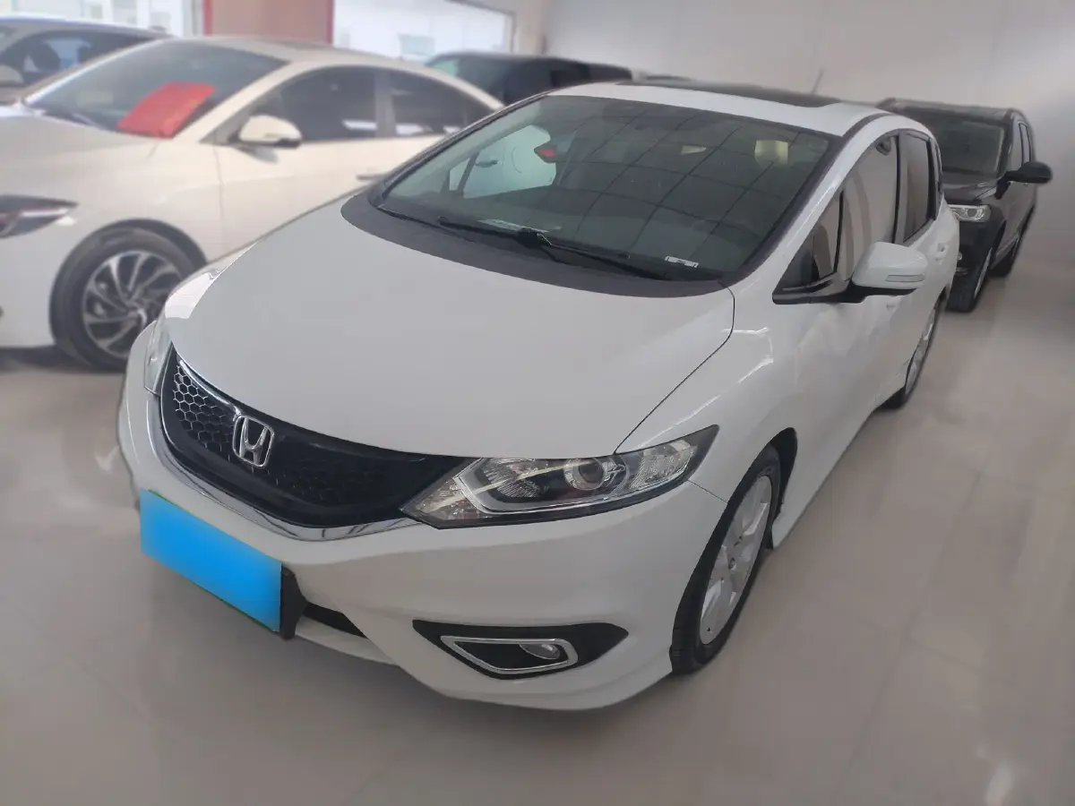 2016 Honda Jade 1.8L 141HP L4 5AT