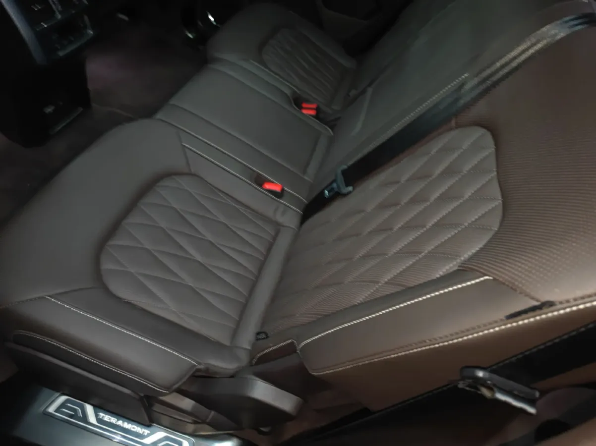 2019 Volkswagen Teramont 2.5T 299HP V6 7DCT,autocango,china used car exporter,china ev exporter,chinese used car exporter,chinese used ev exporter