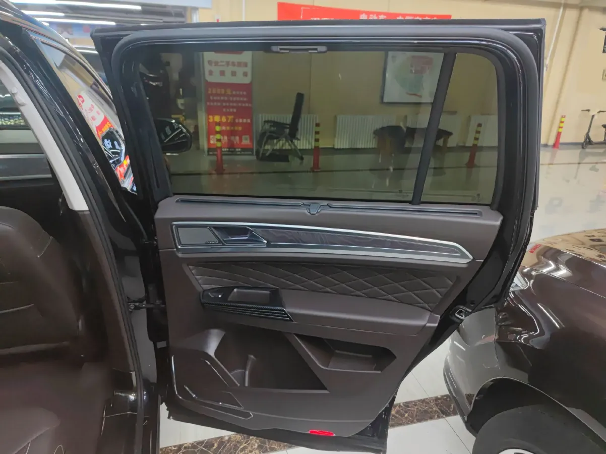 2019 Volkswagen Teramont 2.5T 299HP V6 7DCT,autocango,china used car exporter,china ev exporter,chinese used car exporter,chinese used ev exporter