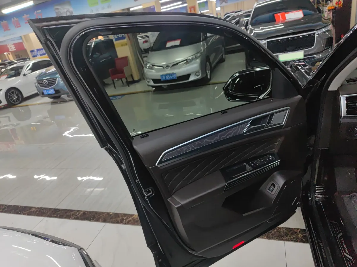 2019 Volkswagen Teramont 2.5T 299HP V6 7DCT,autocango,china used car exporter,china ev exporter,chinese used car exporter,chinese used ev exporter