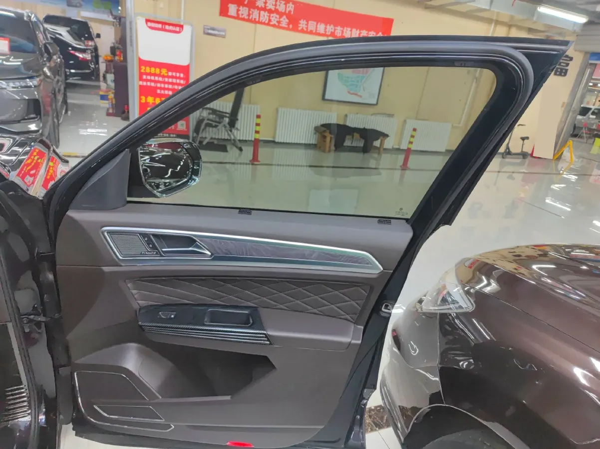 2019 Volkswagen Teramont 2.5T 299HP V6 7DCT,autocango,china used car exporter,china ev exporter,chinese used car exporter,chinese used ev exporter