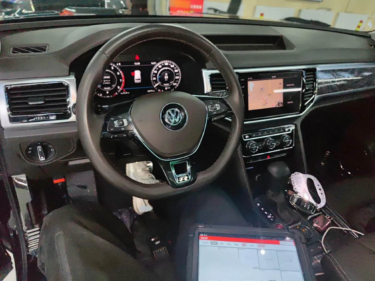 2019 Volkswagen Teramont 2.5T 299HP V6 7DCT,autocango,china used car exporter,china ev exporter,chinese used car exporter,chinese used ev exporter