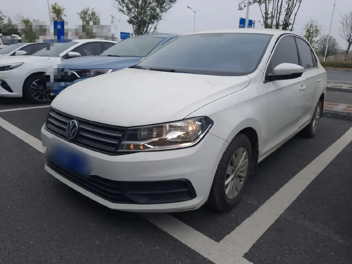 2016 Volkswagen Santana 1.4L 90HP L4 5MT