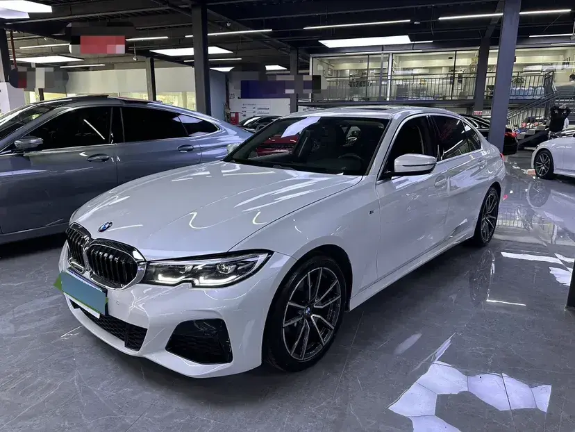 2022 BMW 3 Series 2.0T 184HP L4 8AT