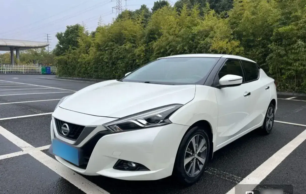 2016 Nissan Bluebird 1.6L 126HP L4 CVT