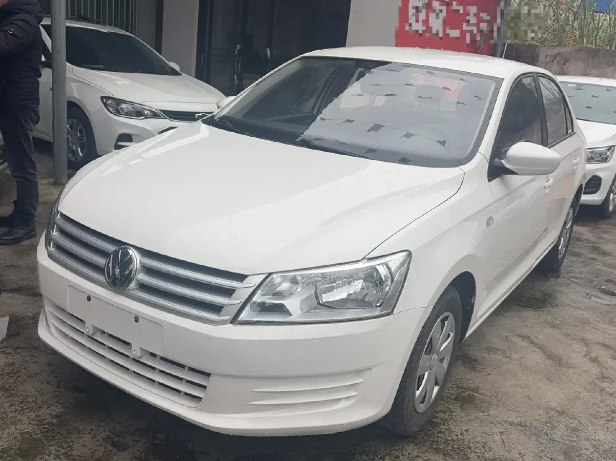 2015 Volkswagen Santana 1.6L 110HP L4 5MT